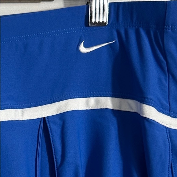 NEW Nike Dri-Fit skort, size XL (16-18), Blue/white, activewear, tennis, pleated - Picture 2 of 10